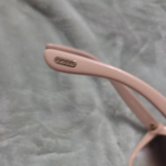 Tom Ford Light Pink Sunglasses - Picture 4 of 7